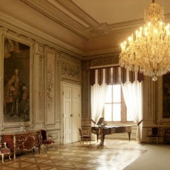 Tourist site (gallery, sight-seeing location, chateau) source: Litomyšl Chateau