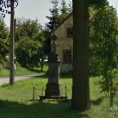 Turistická atraktivita (kříž / drobná sakrální stavba) zdroj: Google Street View