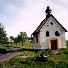 Atrakcja turystyczna (kaplica wnękowa / kapliczka) źródło: Centrum Informacji Turystycznej Olešnice v Orlických horách