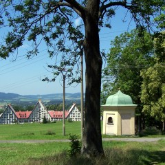 Atrakcja turystyczna (punkt widokowy, kościół, droga krzyżowa, zabytek kościelny, muzeum, klasztor) źródło: Wikimedia Commons