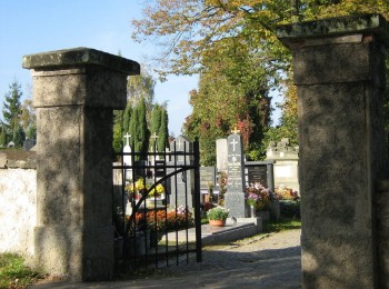 Turistická atraktivita (hřbitov) zdroj: Informační centrum Nasavrky