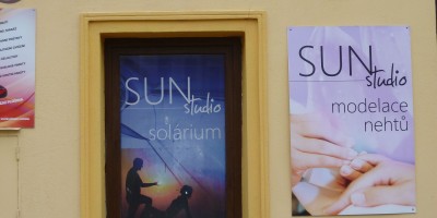 Studio Sun. 